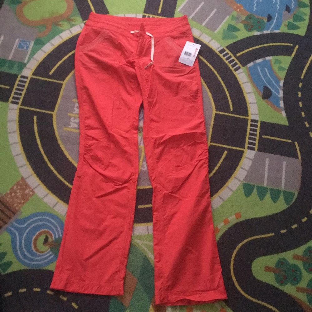 Marmot size 4 red/orange Leah Hiking Pant